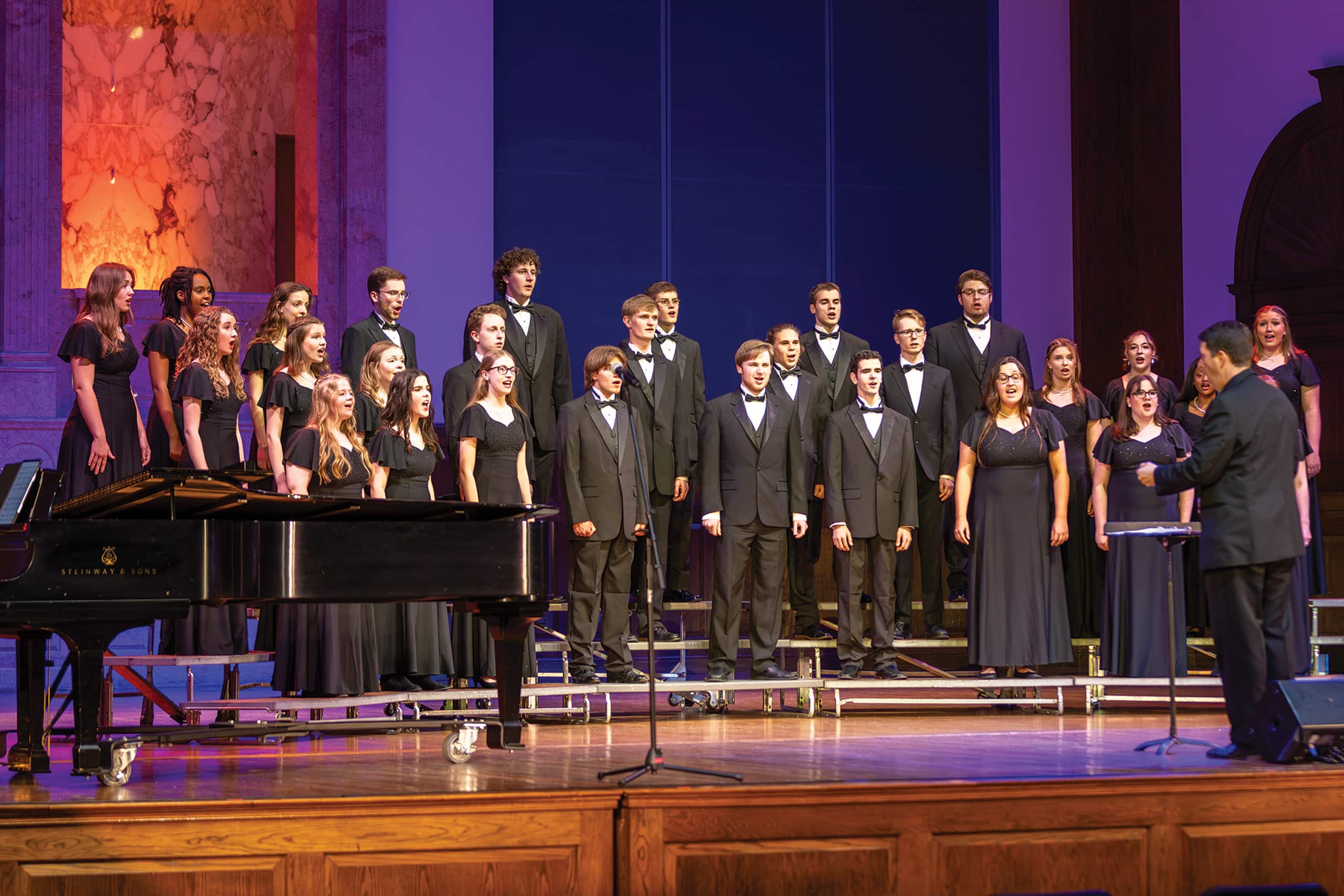 Milligan choir performs under the direction of Dr Noah Long