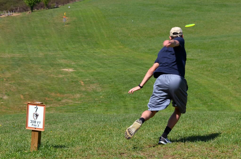 Milligan announces disc golf team